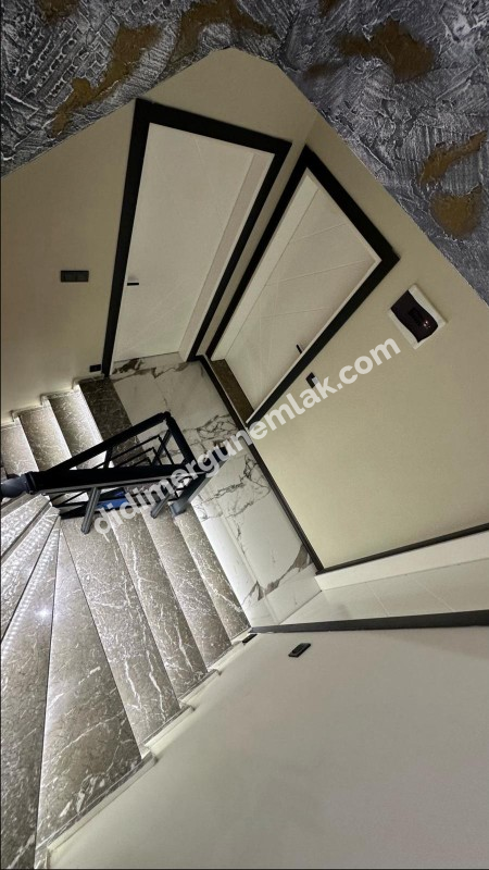 DİDİM HİSAR MAHALLESİNDE DENİZ MANZARALI ,GENİŞ BAHÇELİ, 3 KATLI, 4+1MÜSTAKİL  SATILIK LÜKS VİLLA