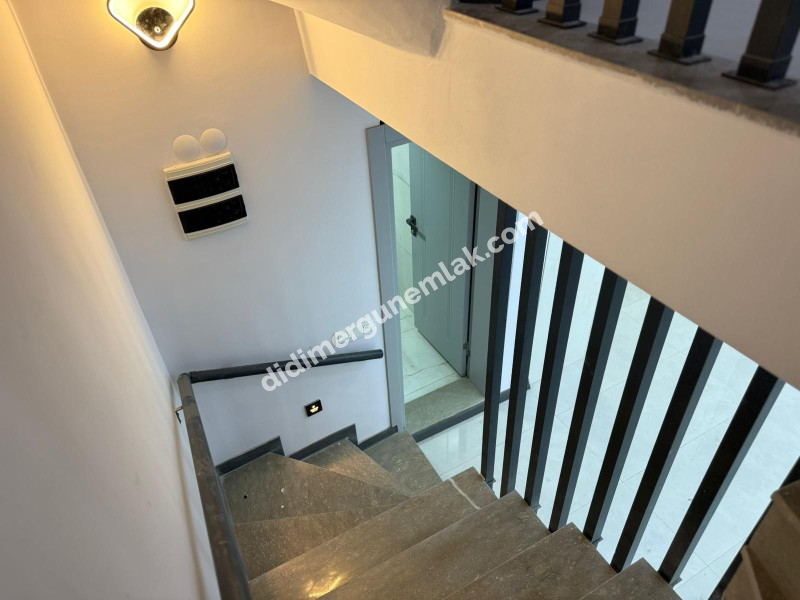 DİDİM ÇAMLIK MAHALLESİNDE 4+1 3. KOYA SADECE 700 METRE MESAFEDE SATILIK LÜKS VİLLA