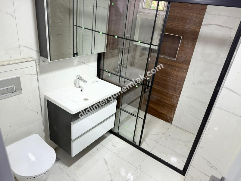 DİDİM ÇAMLIK MAHALLESİNDE 4+1 3. KOYA SADECE 700 METRE MESAFEDE SATILIK LÜKS VİLLA