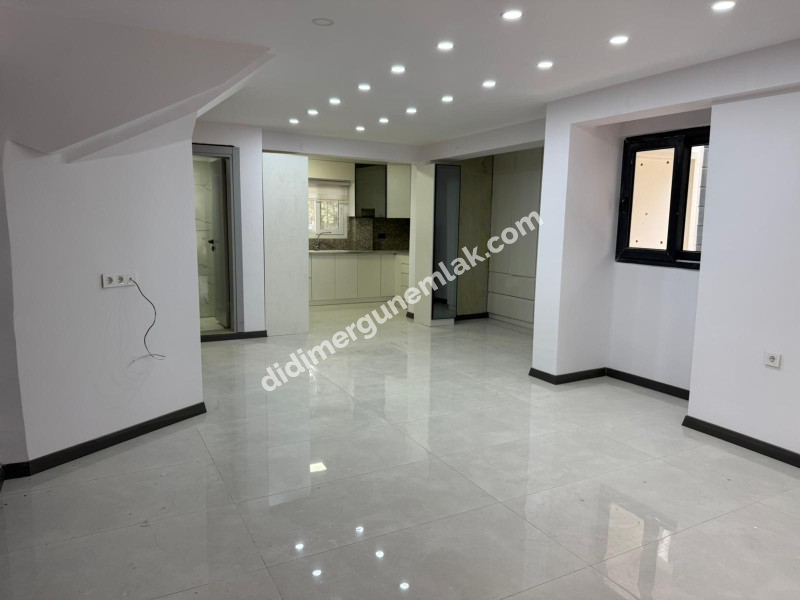 DİDİM ÇAMLIK MAHALLESİNDE 4+1 3. KOYA SADECE 700 METRE MESAFEDE SATILIK LÜKS VİLLA