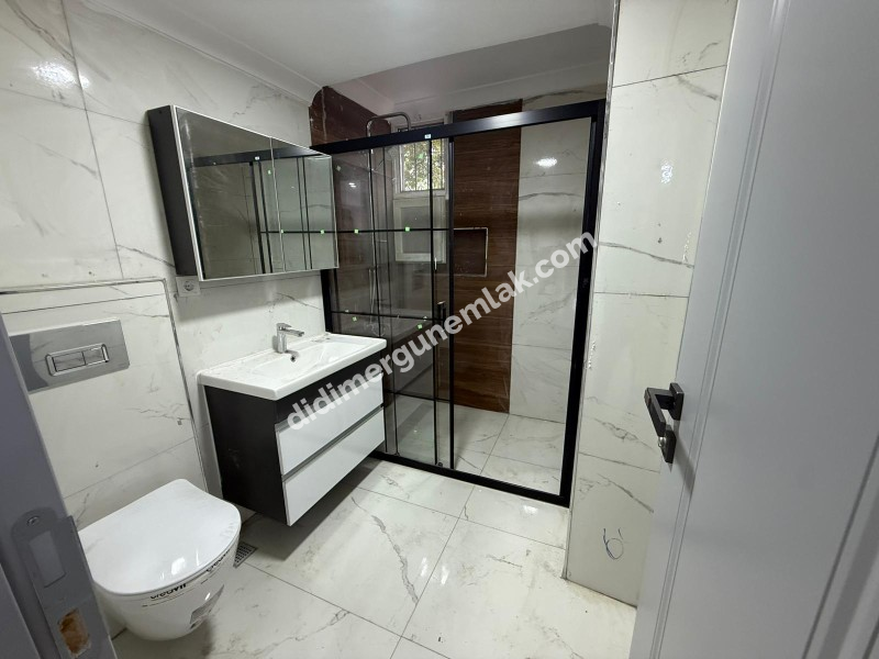 DİDİM ÇAMLIK MAHALLESİNDE 4+1 3. KOYA SADECE 700 METRE MESAFEDE SATILIK LÜKS VİLLA