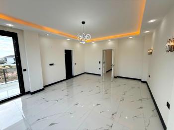 Didim Efeler Mahallesinde Satılık 4+1 Tam Müstakil Villa