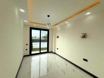 Didim Efeler Mahallesinde Satılık 4+1 Tam Müstakil Villa