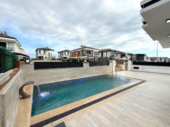 Didim Efeler Mahallesinde Satılık 4+1 Tam Müstakil Villa