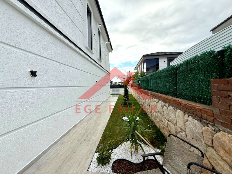 Didim Efeler Mahallesinde Satılık 4+1 Tam Müstakil Villa