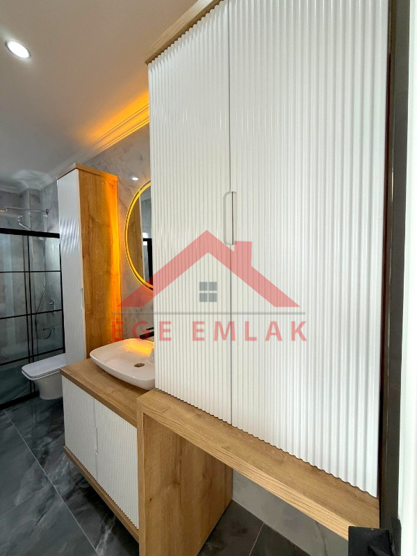 Didim Efeler Mahallesinde Satılık 4+1 Tam Müstakil Villa