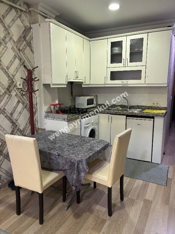 TAKSİM’DE EŞYALI KİRALIK DAİRE