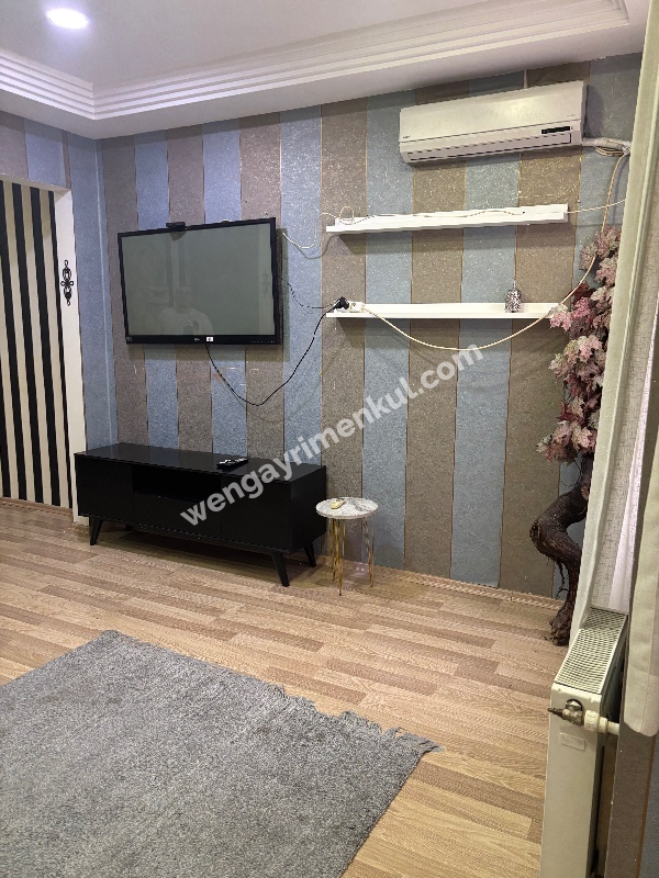 TAKSİM’DE EŞYALI KİRALIK DAİRE