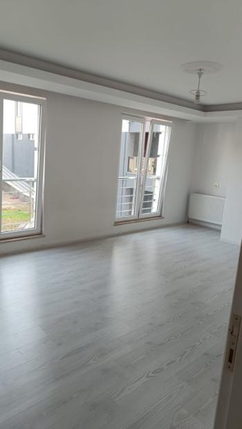 GÜVENAY - ÇORUM BAHÇELİEVLER M.AKİF ERSOY CADDESİ 3+1 KİRALIK DAİRE