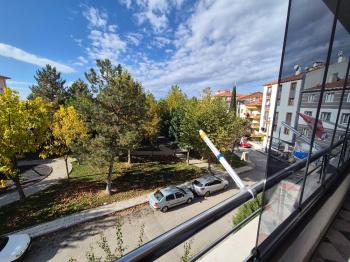 GÜVENAY - ÇORUM GÜLABİBEY ATATÜRK ORTAOKULU KARŞISI  3+1 SATILIK LÜKS DAİRE