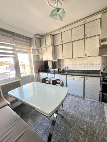 GÜVENAY - ÇORUM BAHÇELİEVLER M. AKİF ERSOY 1. CADDESİ  ÜZERİ SATILIK 3+1  DAİRE