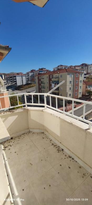 GÜVENAY - ÇORUM BAHÇELİEVLER M. AKİF ERSOY 1. CADDESİ  ÜZERİ SATILIK 3+1  DAİRE