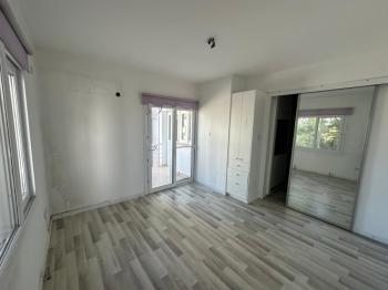 GÖNYELİ MERKEZ'DE GENİŞ 2+1 LÜKS DAİRE 