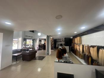 GÖÇMENKÖY' DE ANA CADDE ÜZERİNDE  TÜRK MALI DÜKKAN 