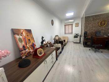 GÖÇMENKÖY' DE ANA CADDE ÜZERİNDE  TÜRK MALI DÜKKAN 