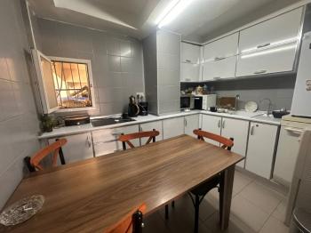 GÖÇMENKÖY' DE ANA CADDE ÜZERİNDE  TÜRK MALI DÜKKAN 