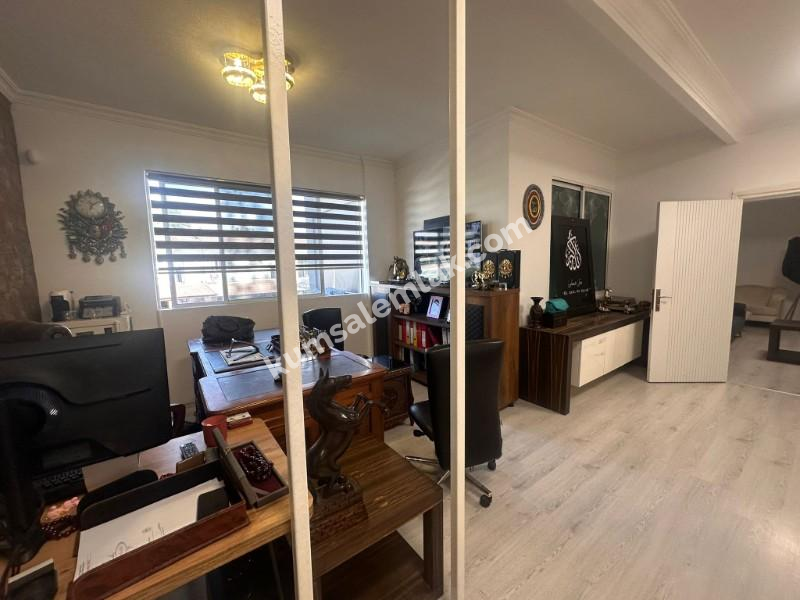 GÖÇMENKÖY' DE ANA CADDE ÜZERİNDE  TÜRK MALI DÜKKAN 