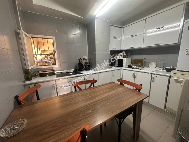 GÖÇMENKÖY' DE ANA CADDE ÜZERİNDE  TÜRK MALI DÜKKAN 