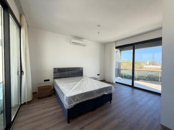 KKTC Girne Ozanköy Bölgesinde Satılık 4+1 Villa