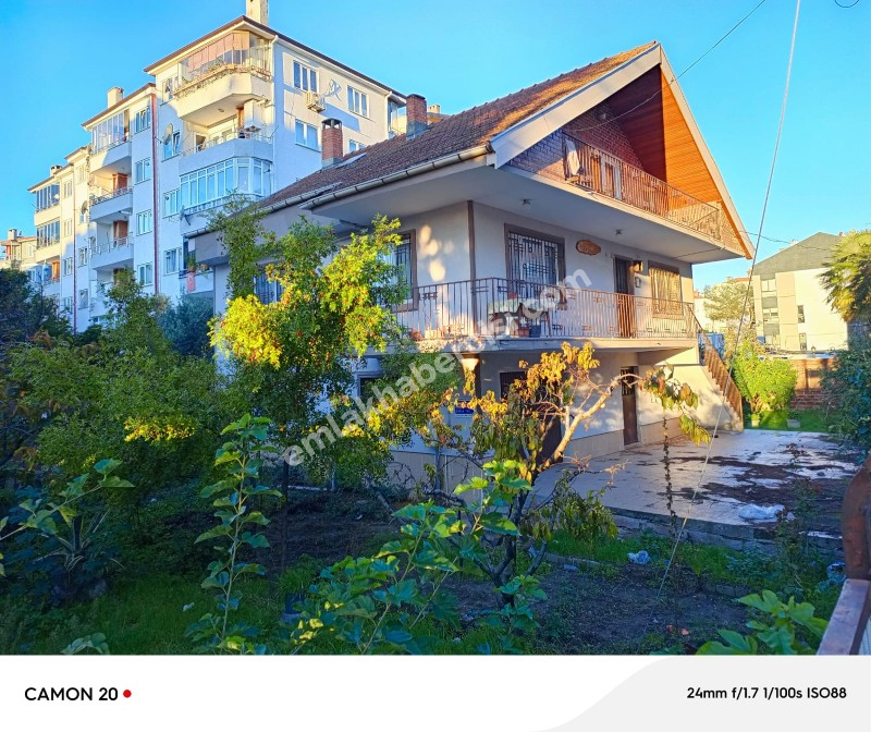 MUDANYA GÜZELYALI YALI MAH.'DE İÇİNDE MÜSTAKİL EVİ OLAN TABELA DEĞERİ YÜKSEK TİCK İMARLI 540 M2 SATILIK ARSA