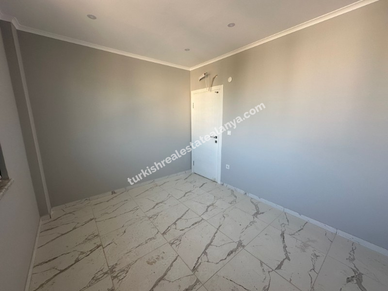 1+1  satılık  Daire Alanya Avsallar   