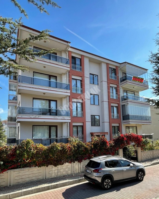 AFYON ÜÇOK EMLAKTAN KANLICA MAHALLESİNDE 3+1 LÜX SATILIK DAİRE