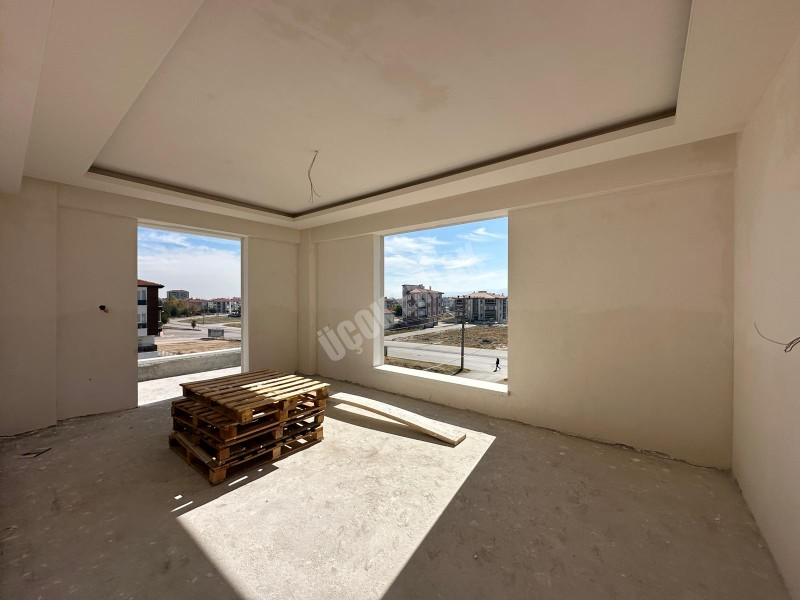 AFYON ÜÇOK EMLAKTAN MAREŞAL F ÇAKMAK MAH SATILIK SIFIR ULTRA LÜX  3+1 DAİRELER