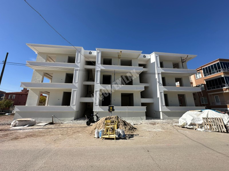 AFYON ÜÇOK EMLAKTAN MAREŞAL F ÇAKMAK MAH SATILIK SIFIR ULTRA LÜX  3+1 DAİRELER