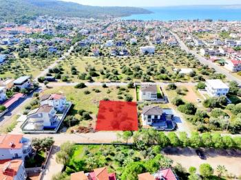 Didim Akbükde Satılık Villa İmarlı Arsa