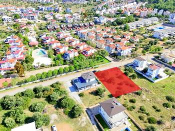 Didim Akbükde Satılık Villa İmarlı Arsa