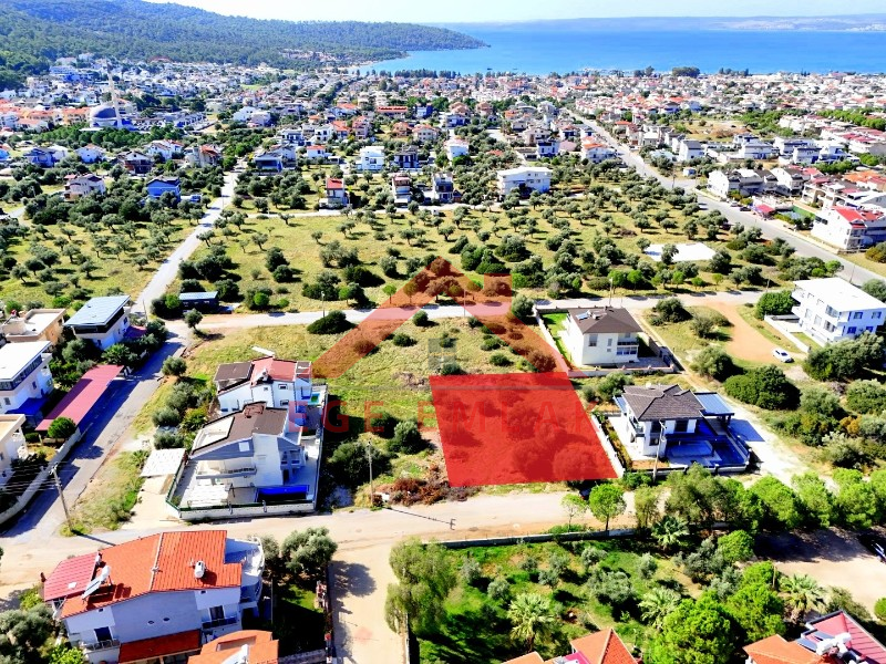 Didim Akbükde Satılık Villa İmarlı Arsa