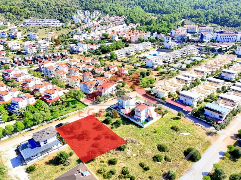 Didim Akbükde Satılık Villa İmarlı Arsa