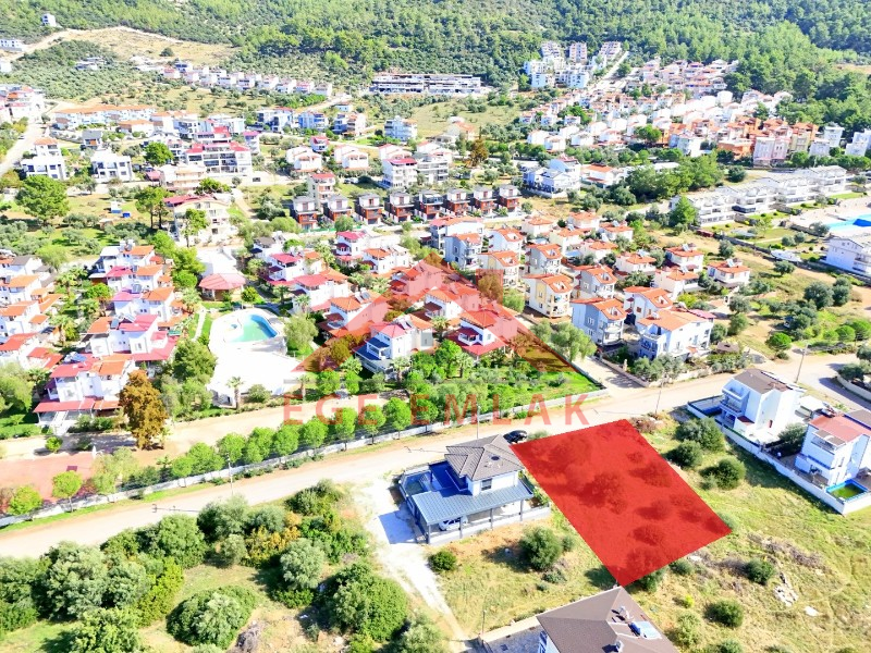 Didim Akbükde Satılık Villa İmarlı Arsa
