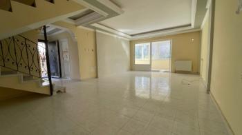 Elmas'tan Deniz Mah. 7/24 Güvenlikli Site İçerisinde Triblex