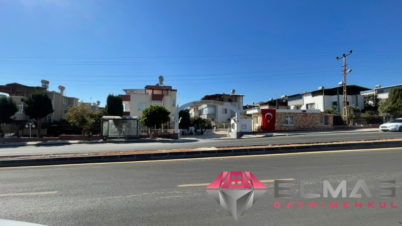 Elmas'tan Deniz Mah. 7/24 Güvenlikli Site İçerisinde Triblex