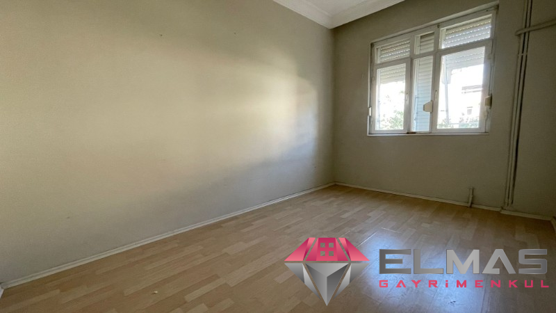 Elmas'tan Deniz Mah. 7/24 Güvenlikli Site İçerisinde Triblex