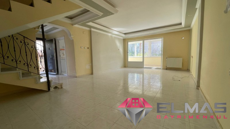 Elmas'tan Deniz Mah. 7/24 Güvenlikli Site İçerisinde Triblex