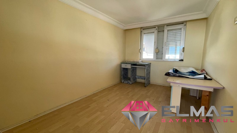 Elmas'tan Deniz Mah. 7/24 Güvenlikli Site İçerisinde Triblex