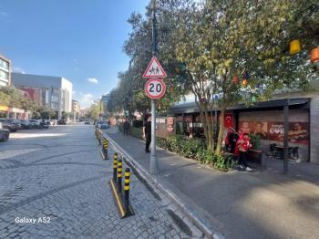 GÖKTÜRK BELEDİYE CADDESİ PRESTİJLİ SİTEDE SATILIK FIRSAT 1+1 DAİRE