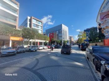 GÖKTÜRK BELEDİYE CADDESİ PRESTİJLİ SİTEDE SATILIK FIRSAT 1+1 DAİRE