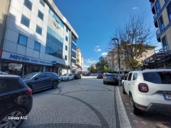 GÖKTÜRK BELEDİYE CADDESİ PRESTİJLİ SİTEDE SATILIK FIRSAT 1+1 DAİRE