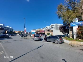 GÖKTÜRK BELEDİYE CADDESİ PRESTİJLİ SİTEDE SATILIK FIRSAT 1+1 DAİRE