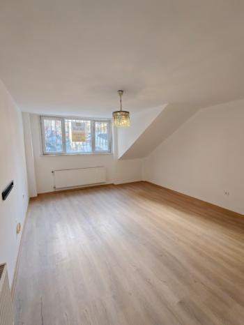 ÜSKÜDAR SELAMİALİ FISTIKAĞACINDA 3+1 SATILIK DAİRE
