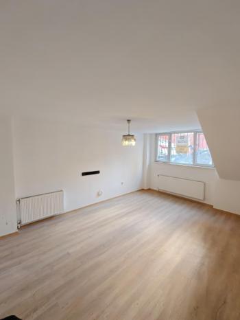 ÜSKÜDAR SELAMİALİ FISTIKAĞACINDA 3+1 SATILIK DAİRE