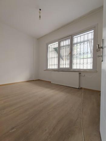 ÜSKÜDAR SELAMİALİ FISTIKAĞACINDA 3+1 SATILIK DAİRE