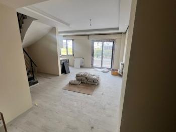 SEYREKTE BAHÇELİ 2+1 DUBLEX SATILIK DAİRE