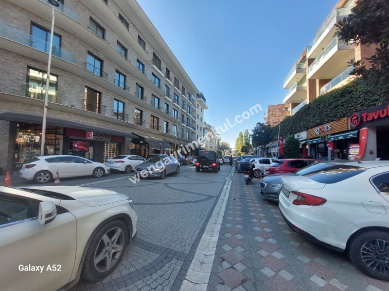 GÖKTÜRK BELEDİYE CADDESİ PRESTİJLİ SİTEDE SATILIK FIRSAT 1+1 DAİRE