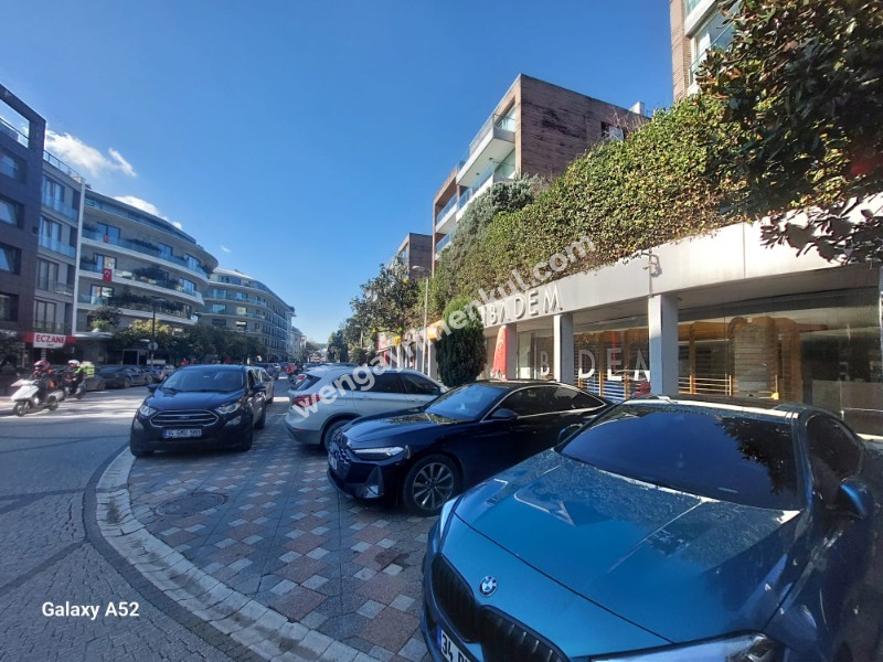 GÖKTÜRK BELEDİYE CADDESİ PRESTİJLİ SİTEDE SATILIK FIRSAT 1+1 DAİRE