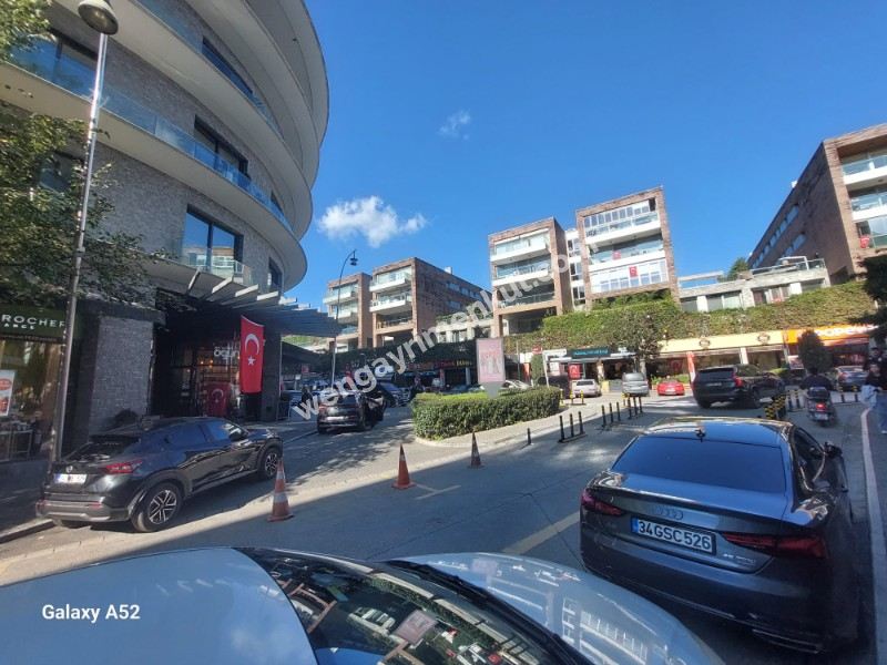 GÖKTÜRK BELEDİYE CADDESİ PRESTİJLİ SİTEDE SATILIK FIRSAT 1+1 DAİRE