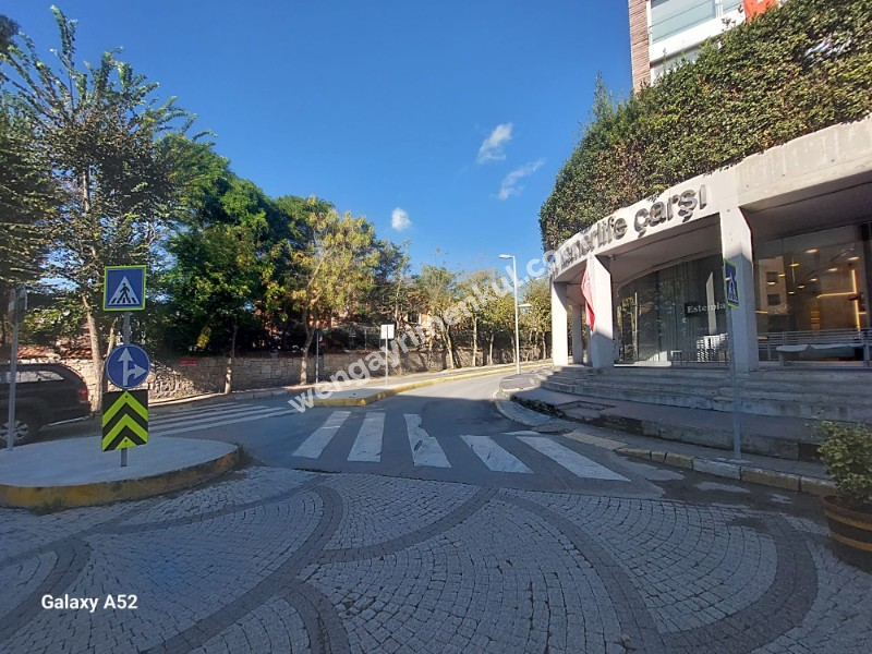 GÖKTÜRK BELEDİYE CADDESİ PRESTİJLİ SİTEDE SATILIK FIRSAT 1+1 DAİRE